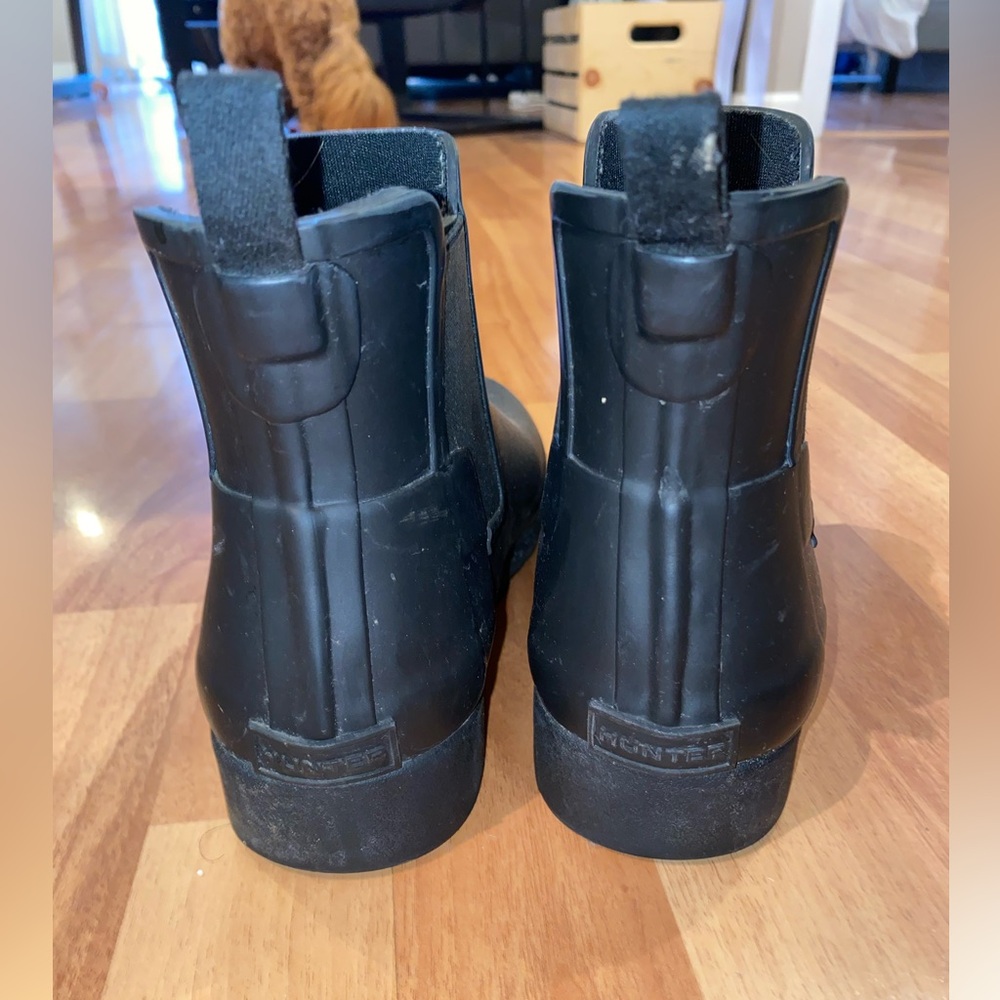 Hunter mini boots size US 8
